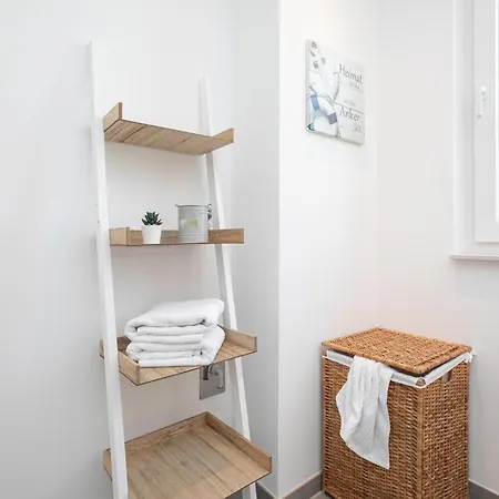 Apartment Wicheldorfstrasse 48a Strandbude 4 *